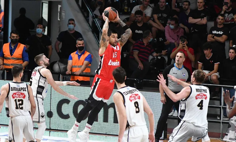 Basket League: Εύκολα ο Ολυμπιακός, νέα νίκη η Λάρισα