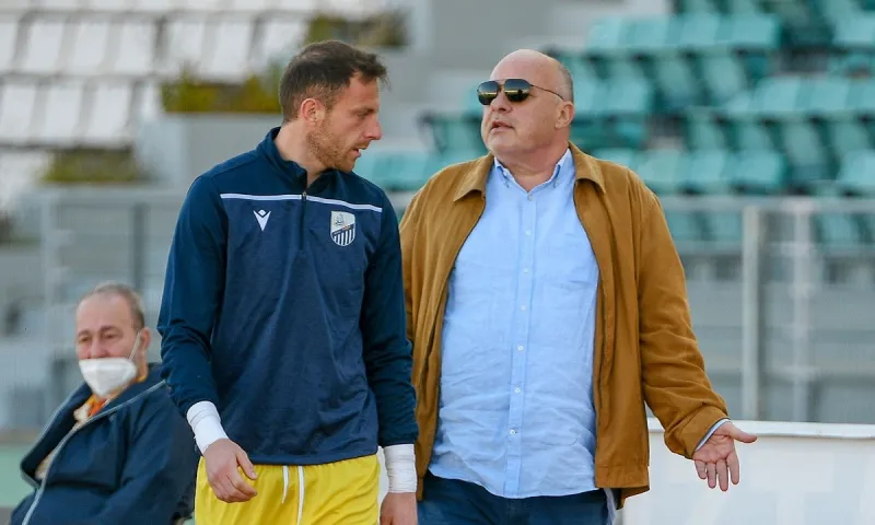 Super League νέα (11/5): Η λεπτομέρεια που τρενάρει το deal στον Βόλο - Παγωμάρα στο Αγρίνιο