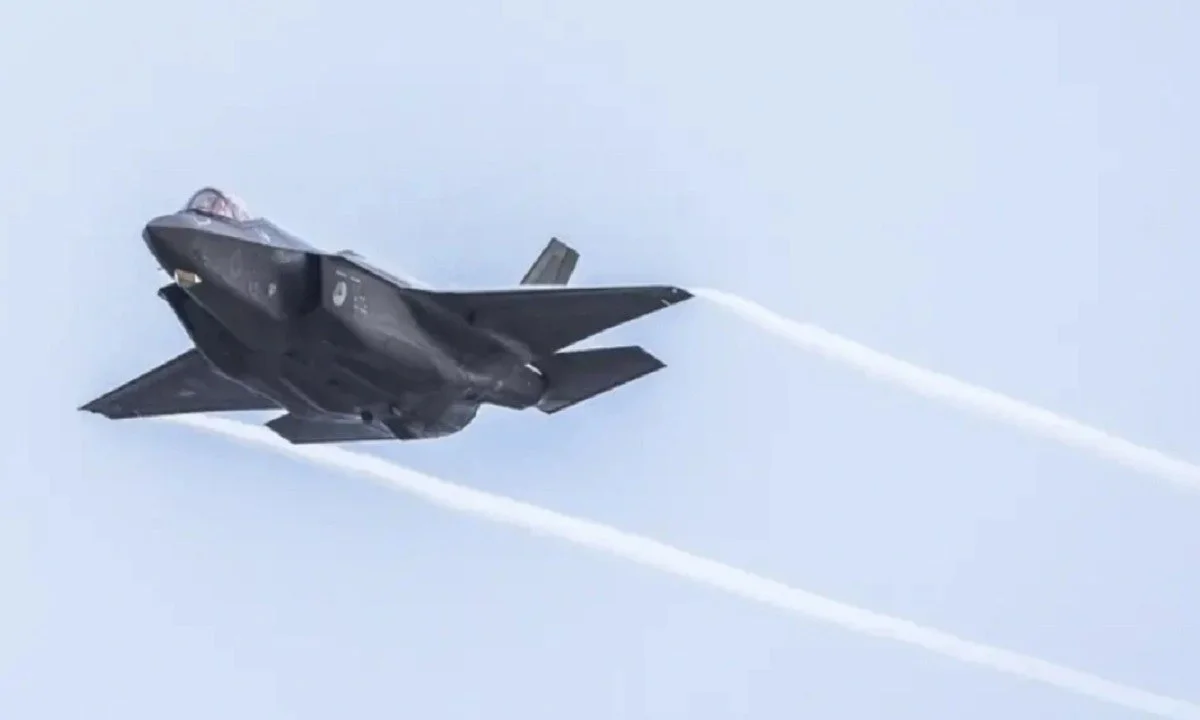Τούρκοι: Με τα F-35 το Ισραήλ βομβαρδίζει την Λαττάκεια παρά τους S-400 - Tι θα γίνει αν τα πάρουν οι Έλληνες;
