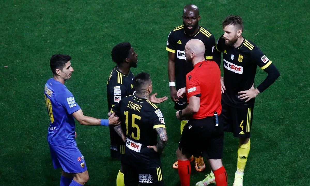 Ο έλεγχος διαιτησίας των αναμετρήσεων των play off (7η αγωνιστική) και play out (6η αγωνιστική) της Super League.