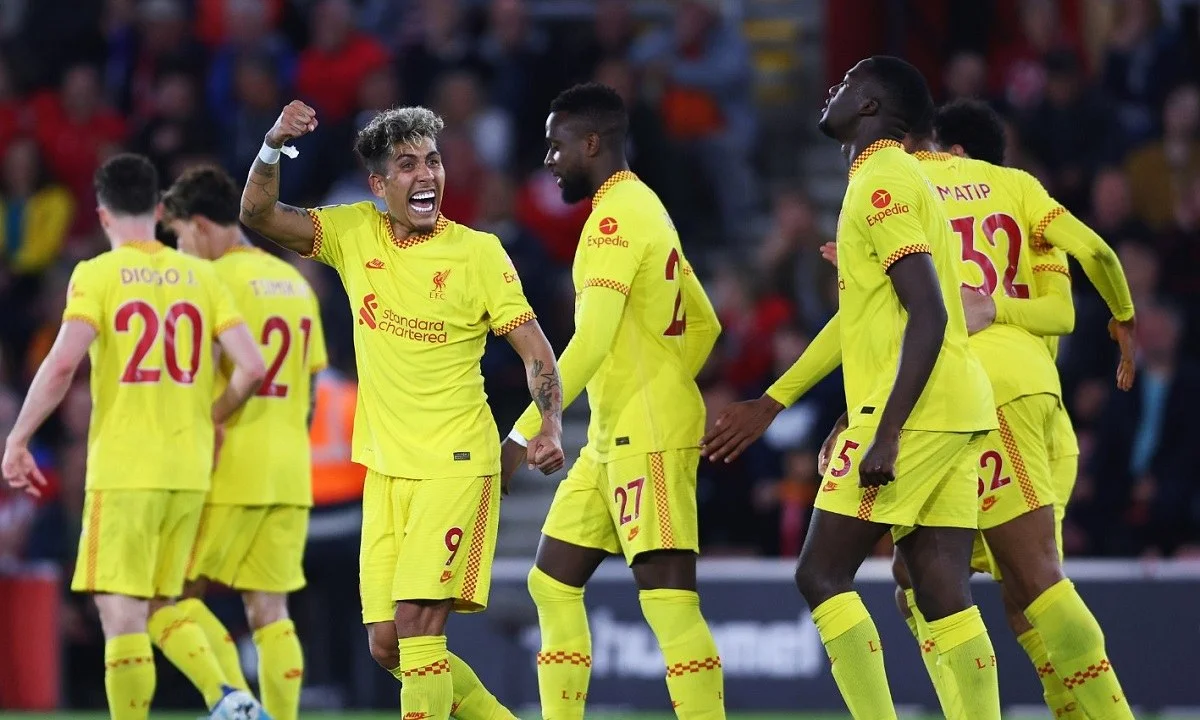 Premier League: Πέρασε και από το «St Mary's» η αήττητη Λίβερπουλ (1-2) και με ανατροπή απέναντι στη Σαουθάμπτον έδωσε παράταση στο θρίλερ του πρωταθλήματος