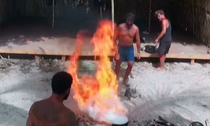 Survivor 23/5: Η Βρισηίδα δελέασε Άρη και Τάλα με εσώρουχα! Έβαλε φωτιά ο Μαρτίκας!