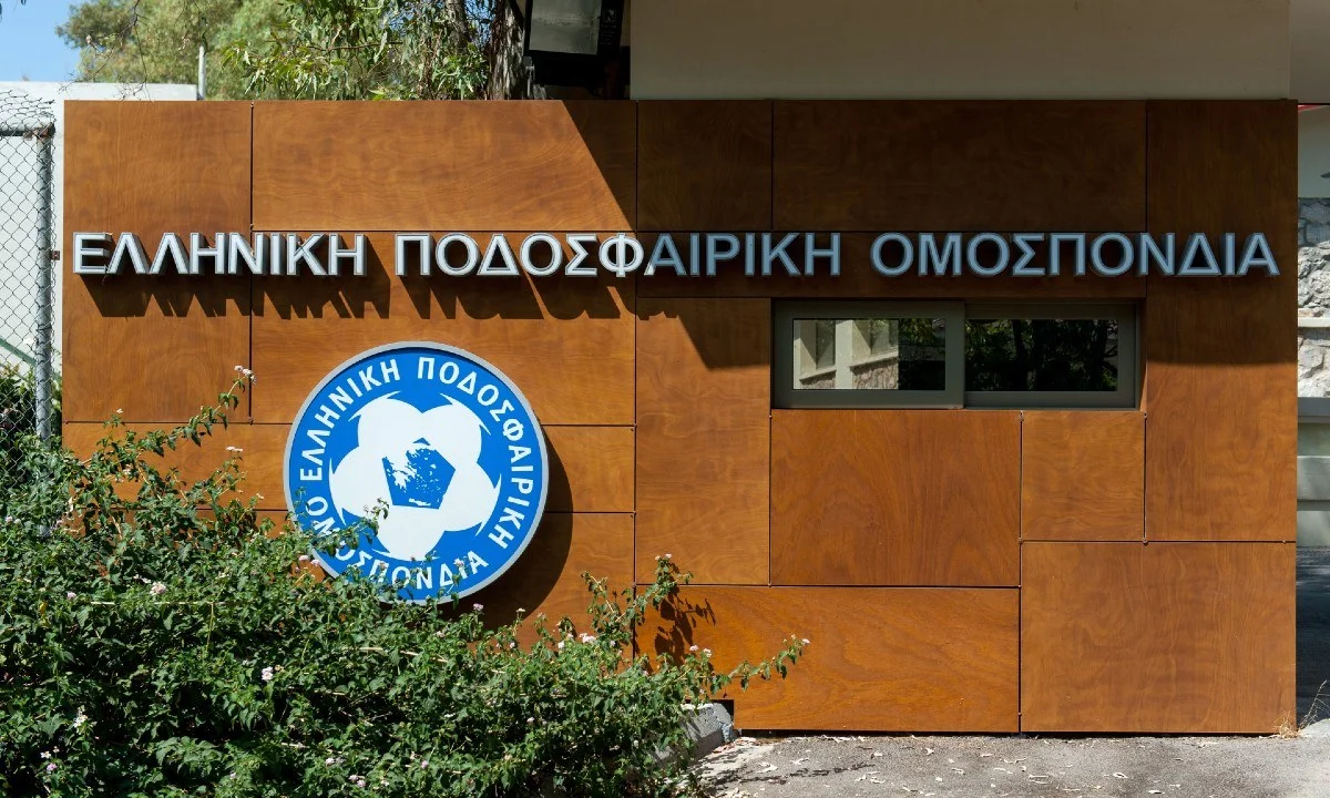 Διαιτησία: Η ΕΠΟ, ο Μπένετ, το ρουσφέτι και οι πίνακες που θα βγούν αποκλειστικά από τον Άγγλο αρχιδιαιτητή!