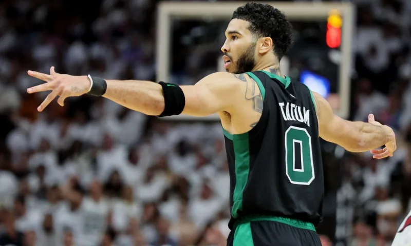 NBA Αποτελέσματα: Οι Σέλτικς άλωσαν το Μαϊάμι - Μια ανάσα πριν τον τελικό!