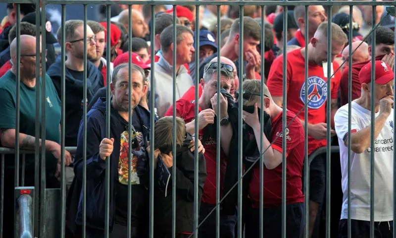 Λίβερπουλ - Ρεάλ Μαδρίτης: Εικόνες ντροπής πριν τον τελικό (vds)