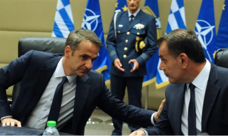 Στέλνουμε όπλα αξίας 27 εκατ. ευρώ στην Ουκρανία ενώ ο Ερντογάν απειλεί το Αιγαίο