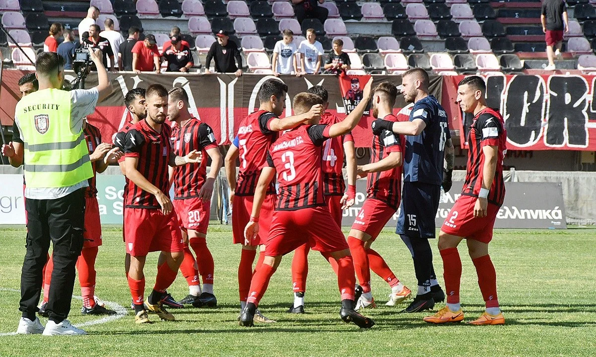 Από τη Γ' Εθνική στη Super League 2 η Παναχαϊκή