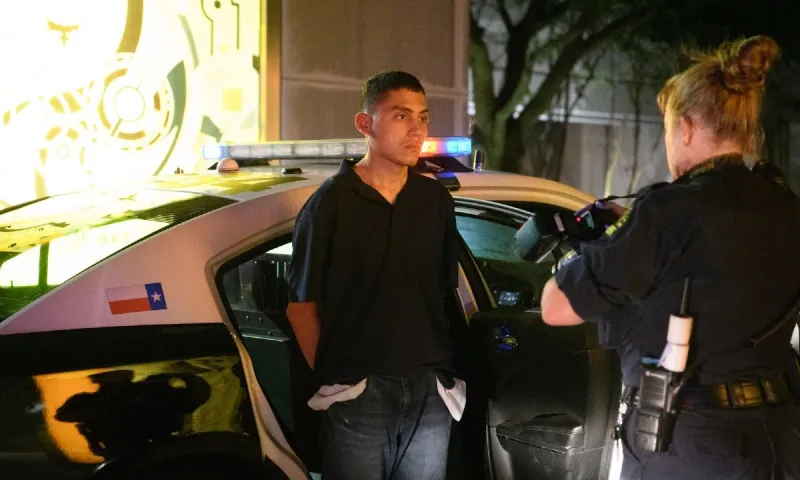 Ντάλας: 21χρονος, σε αμόκ βανδάλισε αρχαίους ελληνικούς θησαυρούς, αξίας 5 εκατ. δολαρίων!