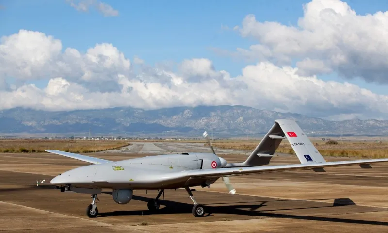 Έλληνας θα φτιάξει drone όσο 12 Βayraktar - Θα μεταφέρει 366 φορές περισσότερο βάρος από τα τούρκικα