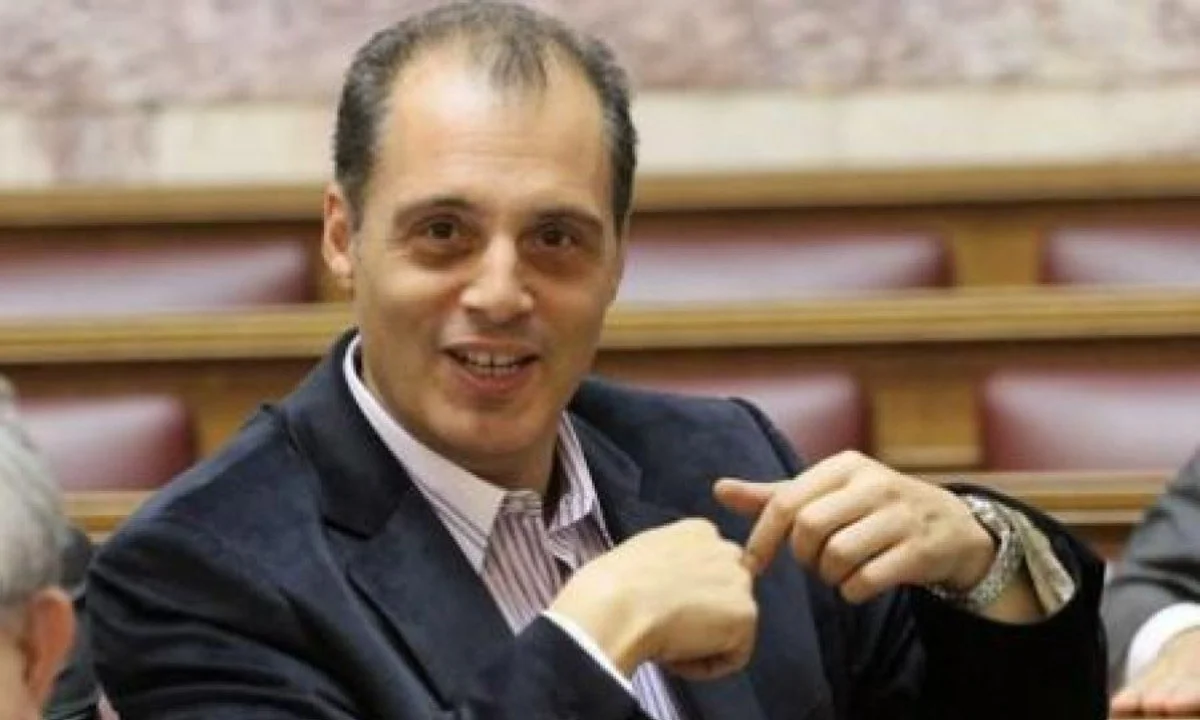 Ο Βελόπουλος... αποθεώθηκε από τον τουρκικό Τύπο ο οποίος σημειώνει ότι παραδέχθηκε πως ο Ερντογάν μετατρέπει την Τουρκία σε υπερδύναμη.