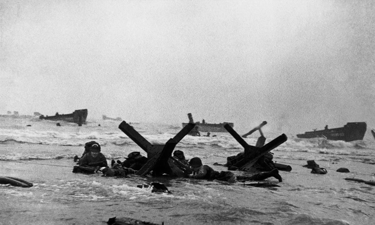 Το ημερολόγιο έδειχνε 6 Ιουνίου 1944, όταν και πραγματοποιήθηκε η Απόβαση στη Νορμανδία ή όπως την έχουν ονομάσει «D-Day».