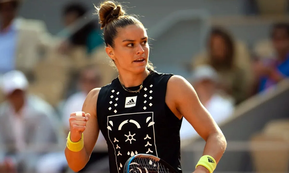 Στις 16 καλύτερες τενίστριες του Nottigham Open βρίσκεται η Μαρία Σάκκαρη, καθώς πήρε μια εύκολη πρώτη νίκη επί της Καμίλα Οσόριο (6-2, 6-3).