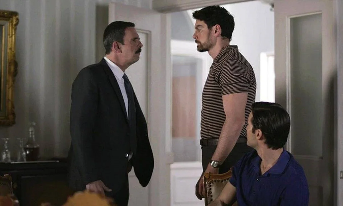 Άγριες Μέλισσες: Η αυλαία της αγαπημένης σειράς του ΑΝΤ1 έπειτα από τρεις σεζόν αναμένεται να είναι ιδιαίτερη.