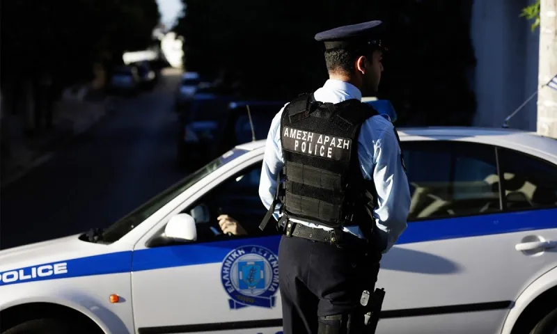 Πώς πήραν 18.500 ευρώ από ηλικιωμένη για δήθεν θανατηφόρο τροχαίο