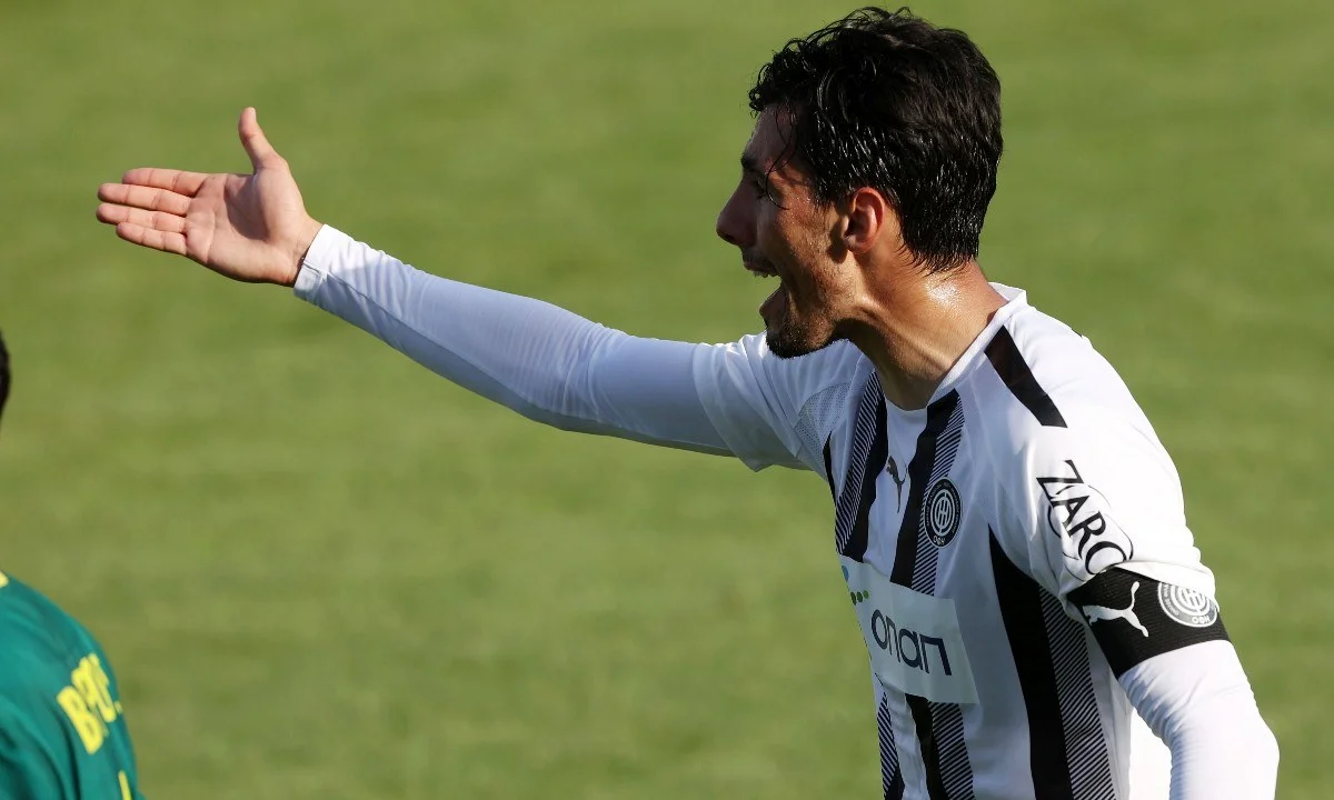 Super League νέα 6/14: Όλα τα τελευταία νέα των ομάδων της Super League. Το παρασκήνιο με Βούρο και ο παίκτης που ήθελε ο Λεβαδειακός