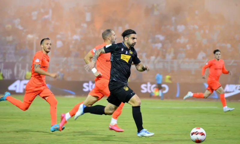 Λαμία - Βέροια 1-1: Στη Super League 1 οι Φθιώτες και του χρόνου
