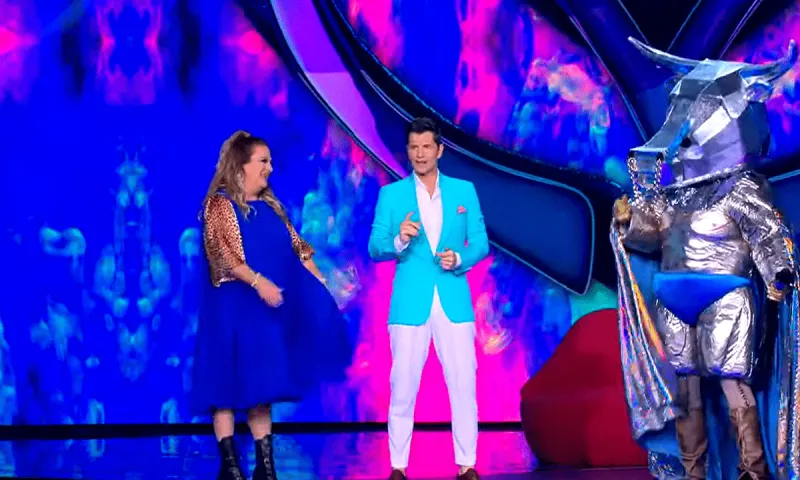 The Masked Singer Twitter: Αποθέωση για τη μαντάμ Ελισάβετ Κωνσταντινίδου και τον Μινώταυρο!