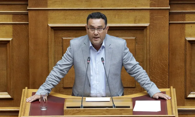 ΚΚΕ – Μανώλης Συντυχάκης: Να μην υπάρξει καμία επιβάρυνση για σωματεία και αθλητές της Κολύμβησης