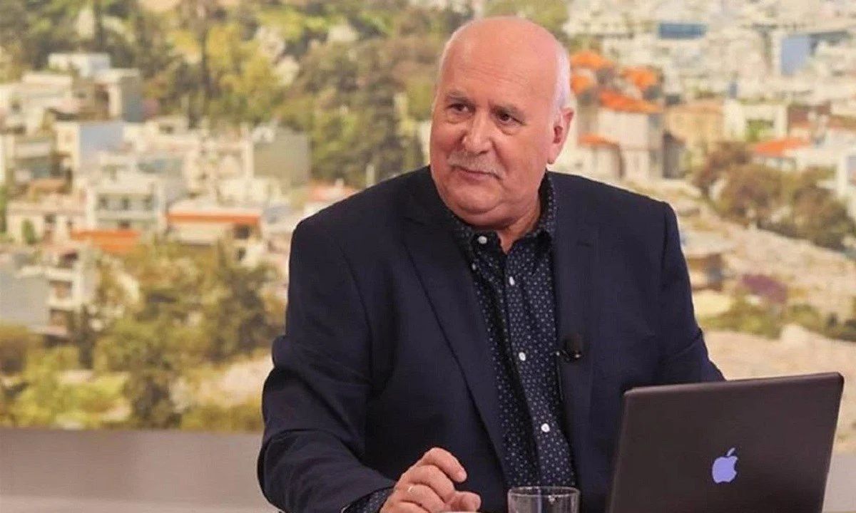 Παραδίδει την... σκυτάλη ο Γιώργος Παπαδάκης, καθώς πέφτει η αυλαία του «Καλημέρα Ελλάδα» και αποσύρεται από την τηλεόραση.