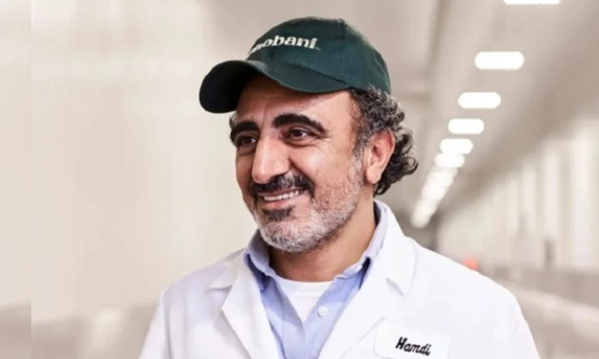Το περιοδικό Forbes ανακοίνωσε με τις 24 πλουσιότερους ανθρώπους στην Τουρκία για το 2022, με το Νο3 να ο Χαμντί Ουλουκάγια.
