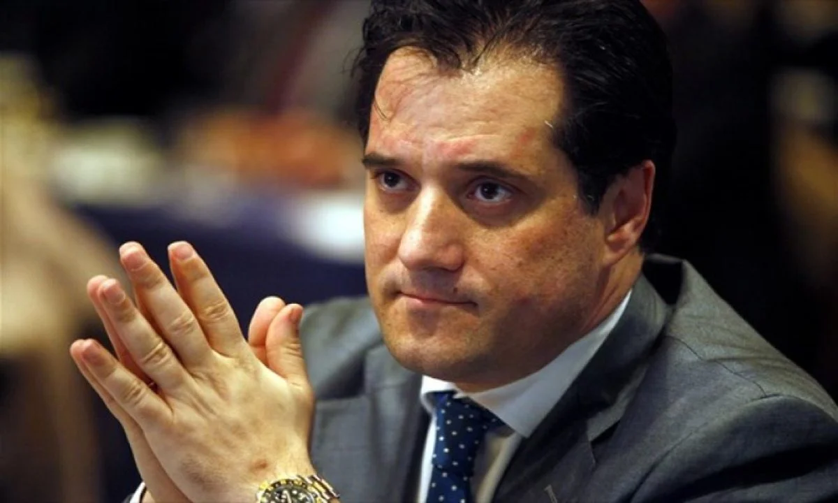 Ο Άδωνις Γεωργιάδης που κάποτε μιλούσε για... «παροδική κρίση» τώρα μας προετοιμάζει για ενεργειακή ένδεια, σα να μην έχει ευθύνες η κυβέρνηση γι' αυτό.