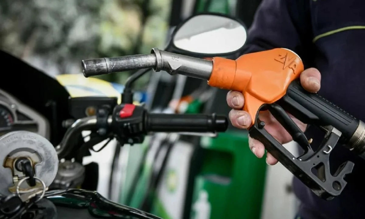 Fuel Pass 2: Πότε τελειώνει η προθεσμία των αιτήσεων - Πότε μπαίνουν τα χρήματα