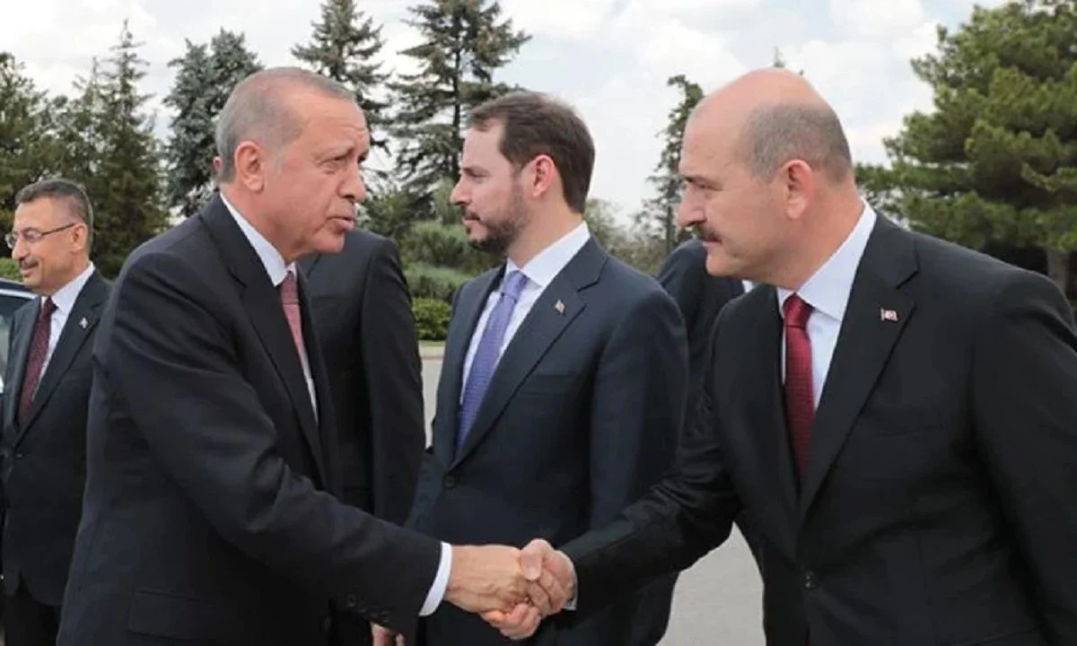 Τουρκία: Τρίζει η καρέκλα του Ερντογάν - Αυτοί θέλουν να τον φάνε