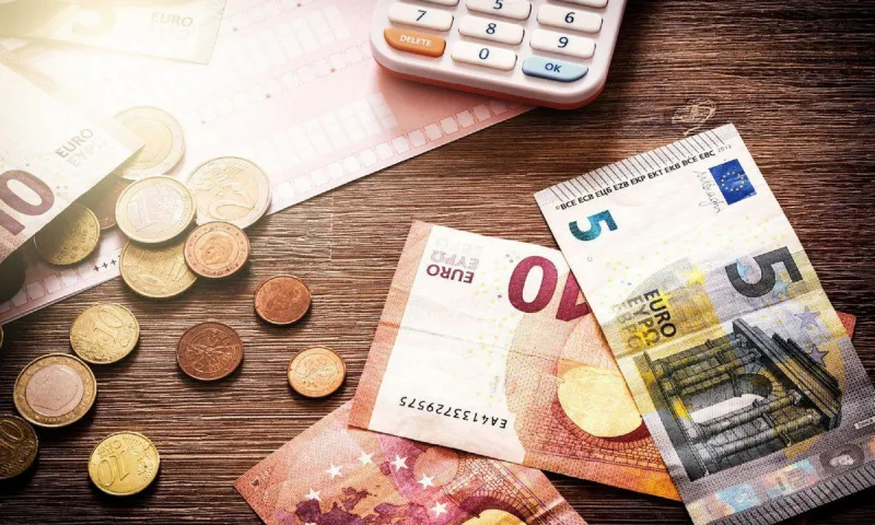 Μισθοί - Συντάξεις: Αυτό είναι το πακέτο στήριξης - Τι αλλάζει από το 2023