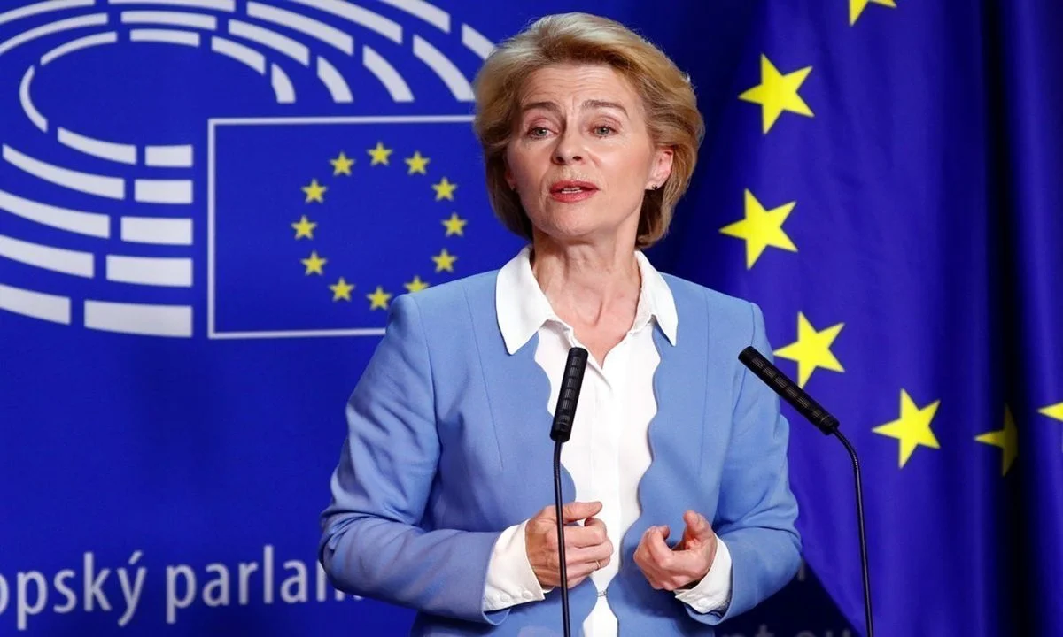 Η Κομισιόν από την μία παρέσυρε τους λαούς προς την καταιγίδα της ενεργειακής κρίσης, και από την άλλη επιβάλλει ενεργειακή λιτότητα.