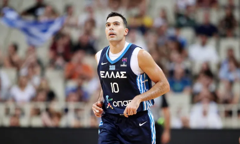 Kώστας Σλούκας στον ΟΠΑΠ: «Θέλω να πιστεύω ότι εφέτος θα ζήσουμε όλοι μαζί κάτι μεγάλο»