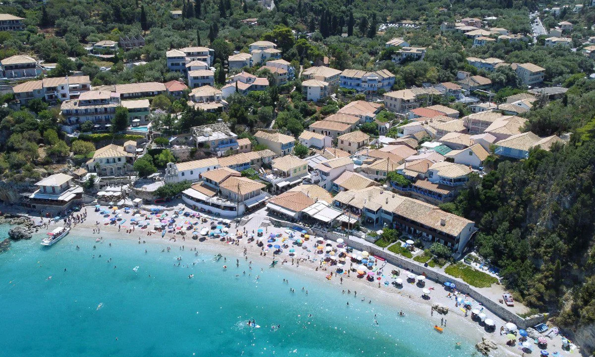 Καιρός (20/8): Παραμένει η καλοκαιρία και το Σάββατο 20 Αυγούστου 2022, με εξαίρεση τη Μακεδονία που θα έχουμε κάποιες τοπικές μπόρες.
