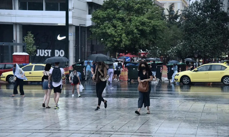 Καιρός (23/8): Άστατο το σκηνικό και την Τρίτη - Πού θα βρέξει