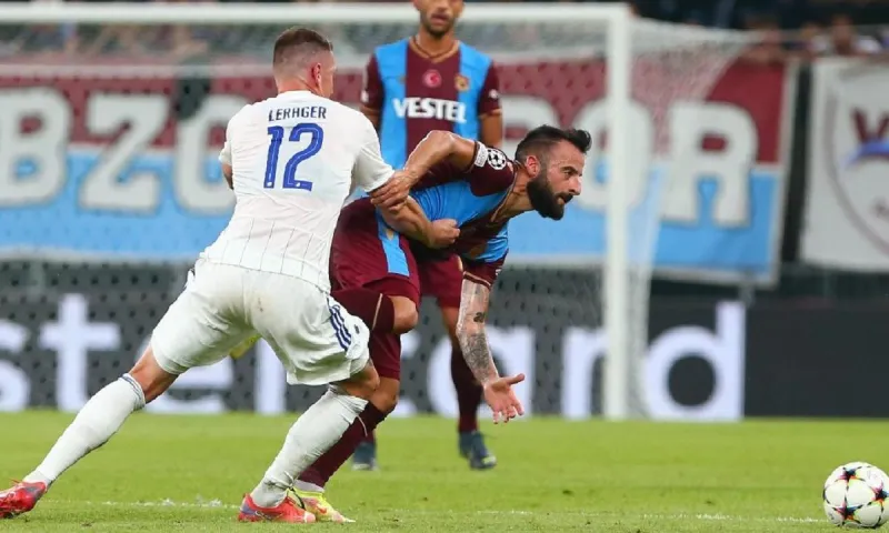 Champions League: Ο Ζέκα απέκλεισε Σιώπη και Μπακασέτα  - «Χρυσό» γκολ ο Τσόλακ (vids)