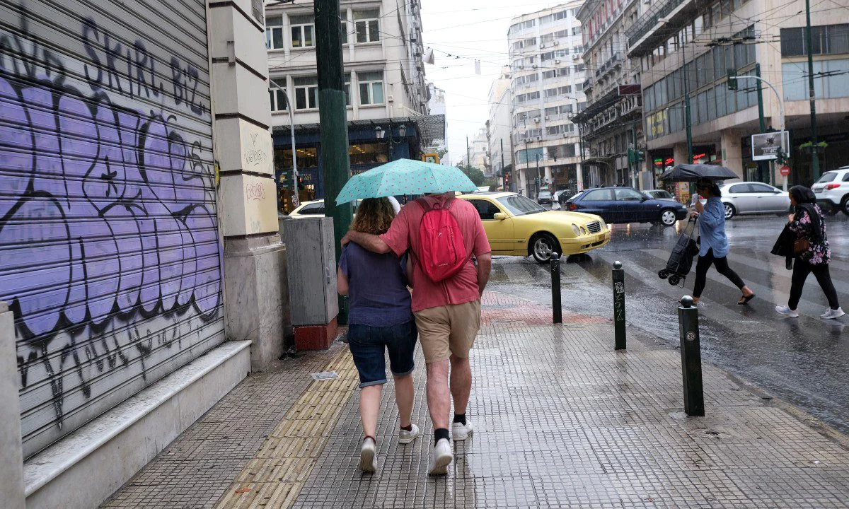 Καιρός (28/8): Γενικά αίθριος θα είναι την Κυριακή, με εξαίρεση την Κρήτη και τα ορεινά στην ηπειρωτική χώρα όπου αναμένουμε τοπικές βροχές.