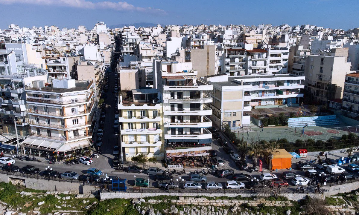 Επιδότηση: Φθηνή στέγη για τους νέους αναμένεται να εξαγγείλει από τη ΔΕΘ ο Πρωθυπουργός - Αφορά άτομα έως 29 ετών, φοιτητές και νέα ζευγάρια