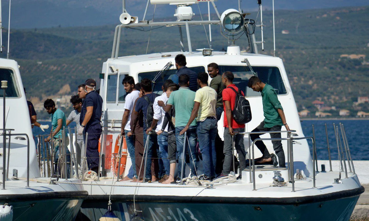 Μετανάστες: Ανησυχία προκαλούν στην Ελλάδα τα δρομολόγια διακινητών µε ιστιοφόρα προς την Ιταλία καθώς μερικά καταλήγουν στην χώρα μας!