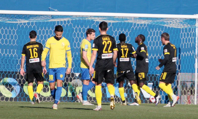 Παναιτωλικός - Άρης 3-1 (Τελικό)