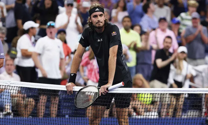Στέφανος Τσιτσιπάς: Αποκλεισμός από το US Open - Οι μάχες συνεχίζονται!