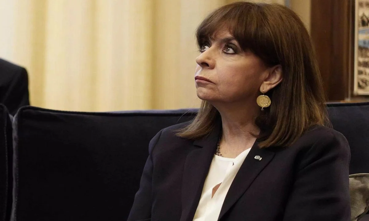 Εχθές οι Τούρκοι πανηγύριζαν τα ιστορικά εγκλήματά τους, άλλα η Κατερίνα Σακελλαροπούλου δεν ασχολήθηκε καν με την ιστορική ημερομηνία.