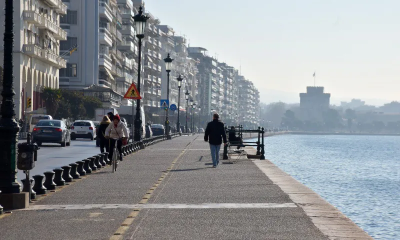 Καιρός (9/9): Μπήκε Φθινόπωρο, αλλά την Παρασκευή θα έχουμε καλοκαίρι! - Θερμοκρασία με «35άρια»
