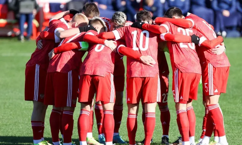 UEFA: Ανοίγει ο δρόμος για επιστροφή των Ρώσων; «Πράσινο φως» για φιλικό!