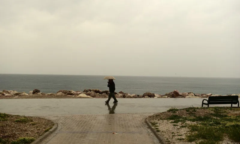 Καιρός 11/9: Λασποβροχές και καταιγίδες την Κυριακή - Ποιες περιοχές θα πλήξουν