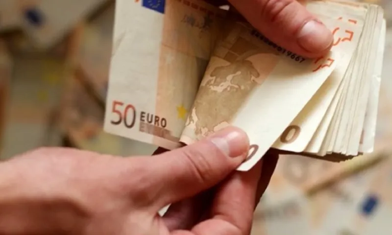 Εποχικό επίδομα: Πότε αρχίζουν οι πληρωμές - Ποιοι το δικαιούνται - Που κάνεις αίτηση