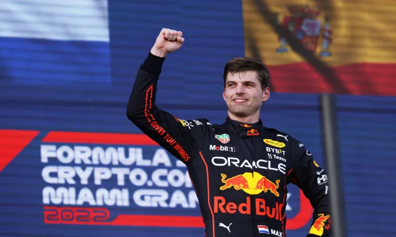 Ο Μαξ Φερστάπεν έτοιμος για τον τίτλο στη Formula 1 και ένα ακόμα πρωτάθλημα από τη σύντροφό του - Τι έχει συμβεί (pics)