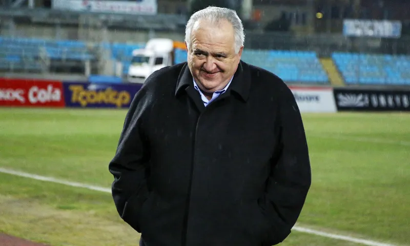 Super League νέα 6/10: Το πήρε απόφαση ο Χριστοβασίλης - Επέκταση στον Ατρόμητο - Το «όπλο» του Νιόπλια ενόψει Ολυμπιακού