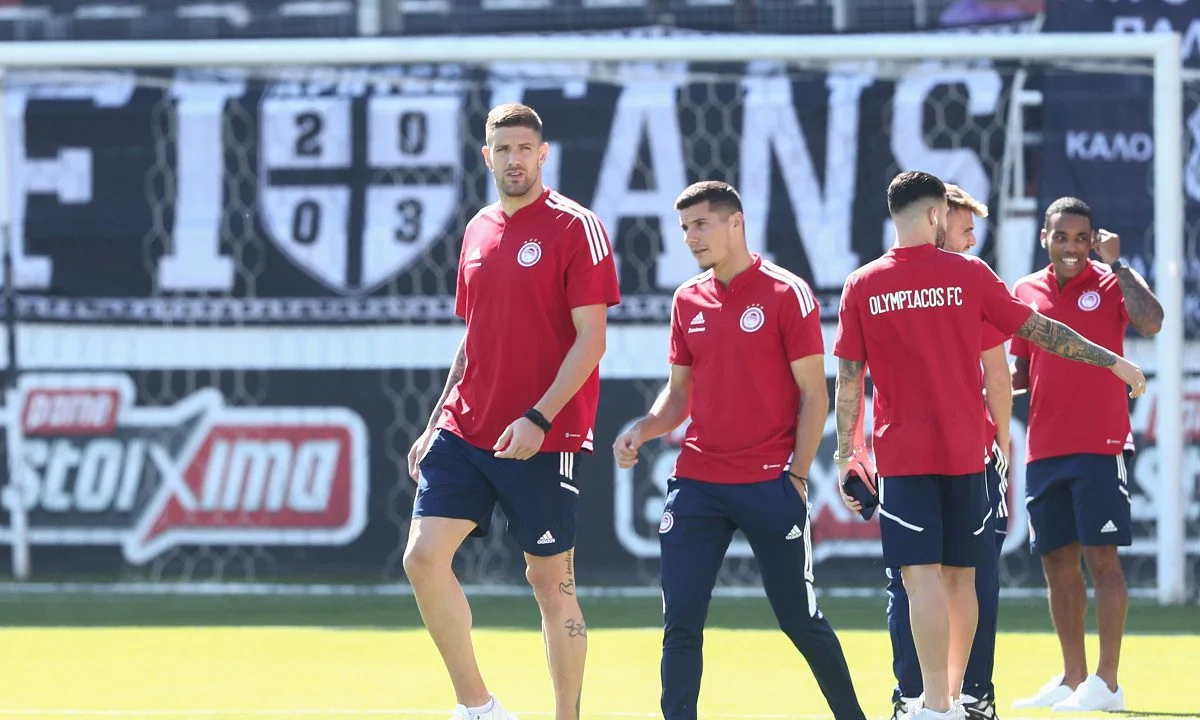 ΟΦΗ - Ολυμπιακός: Αυτές είναι οι ενδεκάδες της αναμέτρησης του ΟΦΗ με τον Ολυμπιακό - Δείτε ποια είναι η «ερυθρόλευκη» έκπληξη.