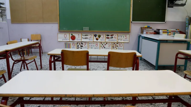 Σε αίθουσες - «ψυγεία» θα κάνουν μάθημα οι μαθητές; Η κρατική ενίσχυση δεν αρκεί για θέρμανση ούτε ενός μήνα!