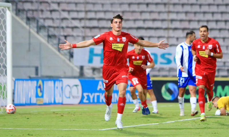 Βόλος-Ιωνικός 4-0: Στους «16» του Κυπέλλου, πανηγυρικά, με τα «πιτσιρίκια»!