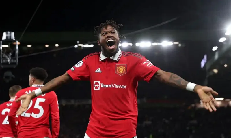 Premier League: Μεγάλη νίκη η Μάντσεστερ Γιουνάιτεντ, ασίστ ο Τσιμίκας και γκέλα η Τσέλσι