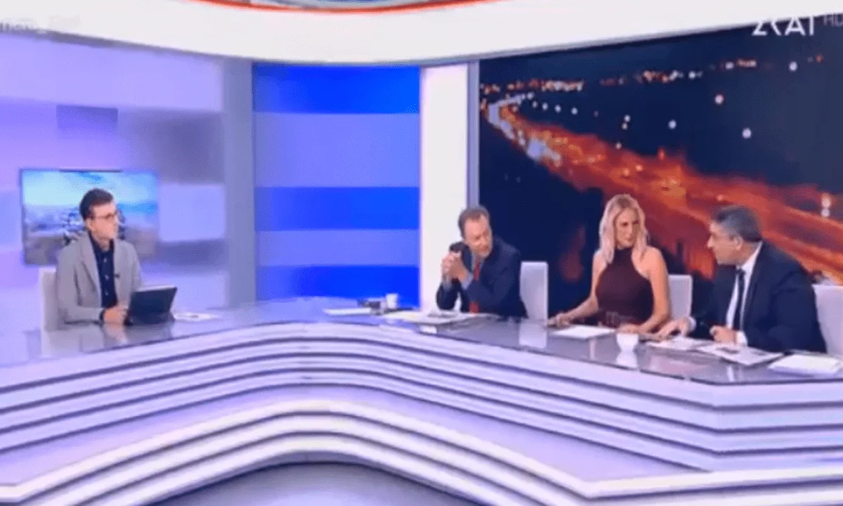 Σε μια «κρίση» ειλικρίνειας σε εκπομπή του ΣΚΑΪ, ομολόγησαν πως στην Ελλάδα οι δημοσιογράφοι δεν μπορούν να κάνουν στον πρωθυπουργό τις ερωτήσεις που θέλουν.